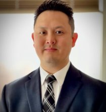 Dr. Franklin Lee is the new spine surgeon in Nassau County, practicing at South Island Orthopedics.